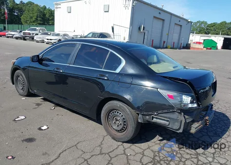 2009 Honda Accord Lx z USA, uszkodzony, nr VIN 1HGCP26379A113359